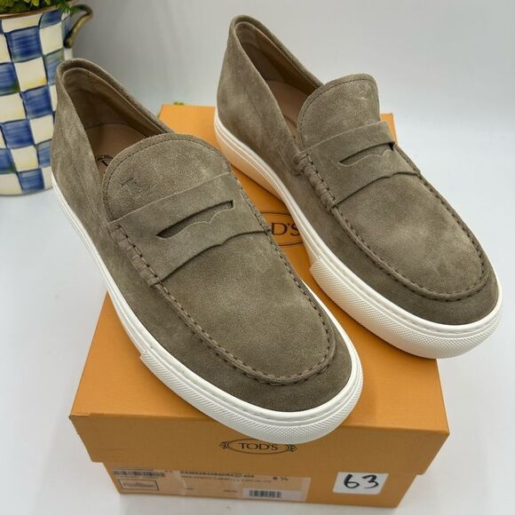 Men’s Todd’s suede loafers size 9.5 made in Italy - Picture 1 of 8